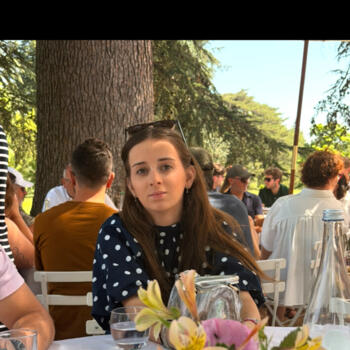 Babysitter in Cheix-en-Retz: Zilys