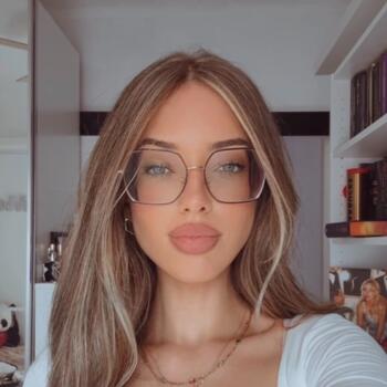 Babysitter in Neuenburg: Jennifer