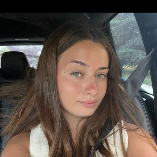 Babysitter in Villeparisis: Jade