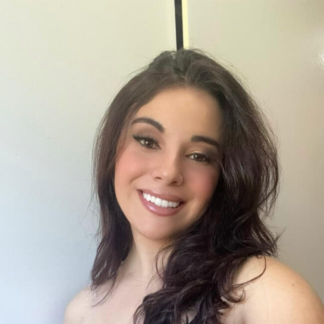 Babysitter in São José dos Pinhais: Fernanda