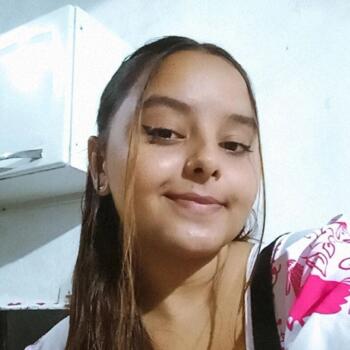 Babysitter Horizonte: Jamile