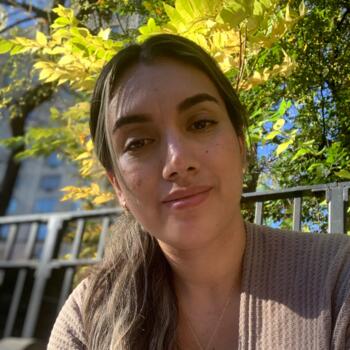 Babysitter in Elmhurst: Nataly
