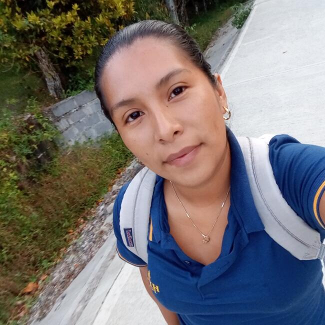 Babysitter in Anton Valley: Carolina