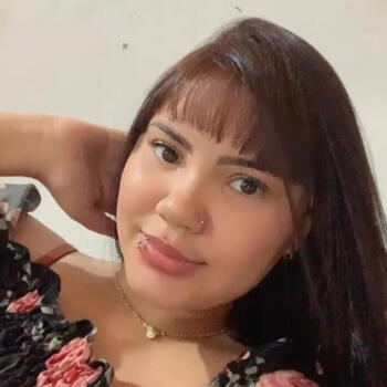 Babysitter in Betim: Emilly