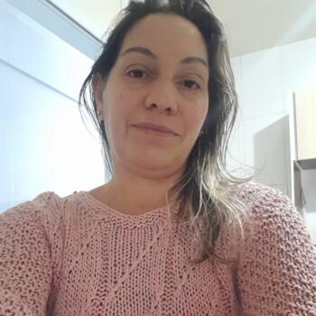 Babysitter in Palhoça: Soniamara
