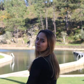 Babysitter em Abrantes: Luana