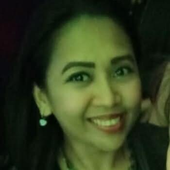 Babysitter Genf: Claire