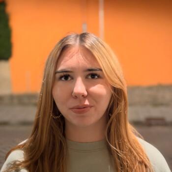 Babysitter in Hamm: Amy