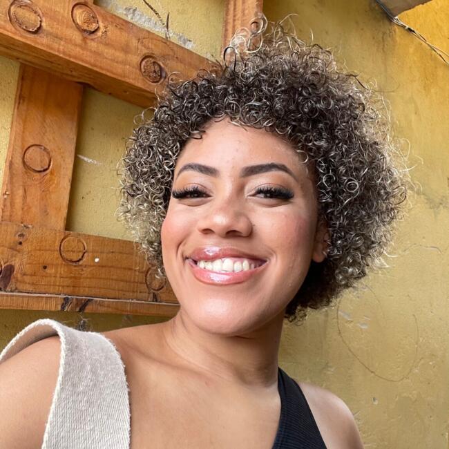 Babysitter in Salvador: Elen Vitória