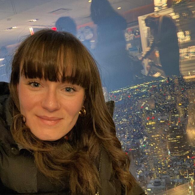 Babysitter in Chemillé-Melay: Justine