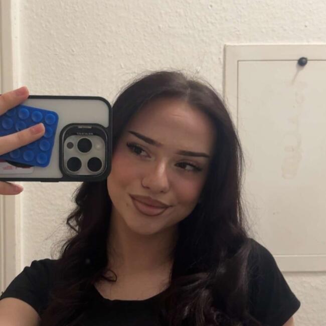 Babysitter in Berlin: Melisa