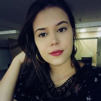 Babá Aparecida de Goiânia: Danielly