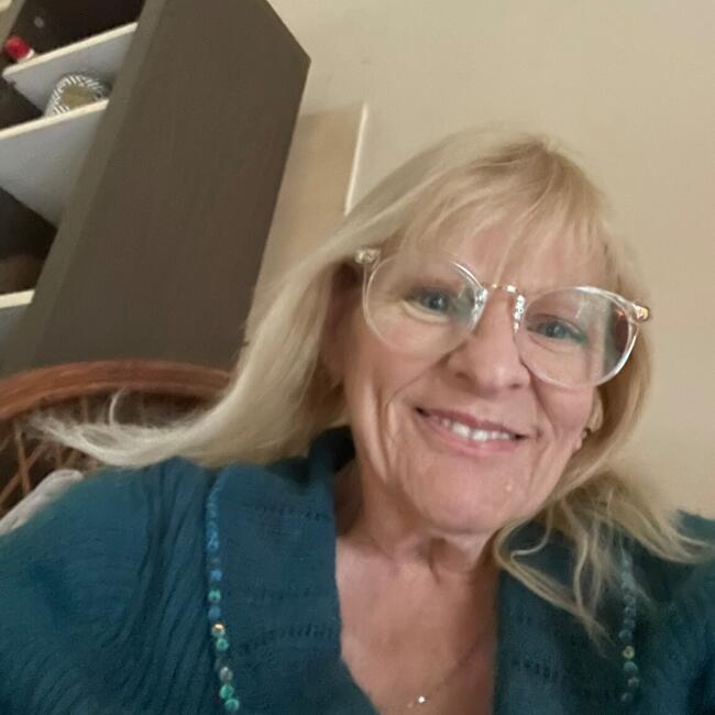 Babysitter in Geelong: Susan