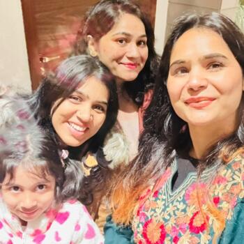 जयपुर में आया की नौकरी: बेबीसिटिंग से जुड़े काम Anushka