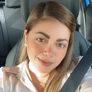 Babysitter in Tel Aviv: Stephanie