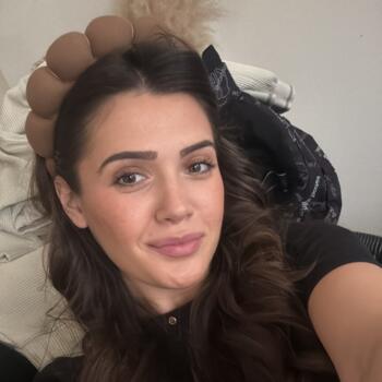 Babysitting job in Milan: babysitting job Simic