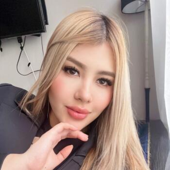 Babysitting job in Bogotá: babysitting job Valery