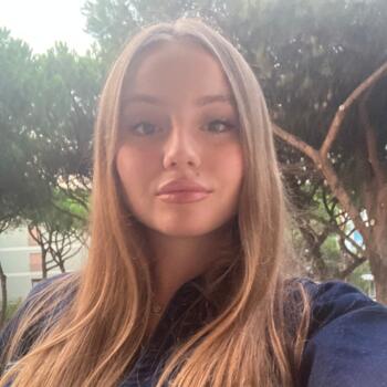 Babysitter in Albi: Sarah