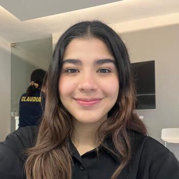 Niñera Mérida: Alondra