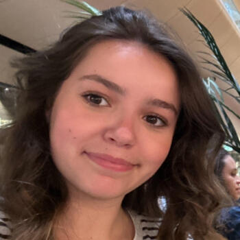 Babysitter in Nancy: Louise