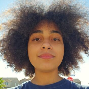 Babysitter Horizon City: Erykah