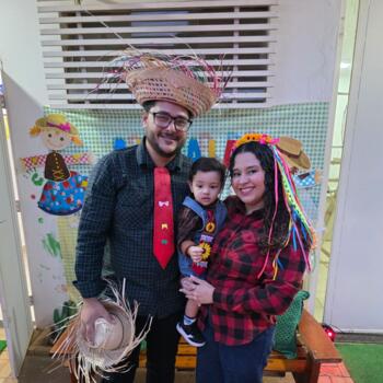 Emprego de babá em São Paulo: emprego de babá Tiago