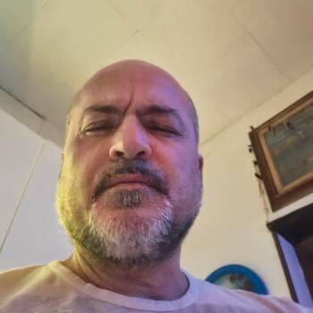 Lavoro per babysitter a Sassari: lavoro per babysitter Enzo