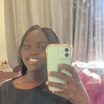 Babysitter in Maitland: Maria