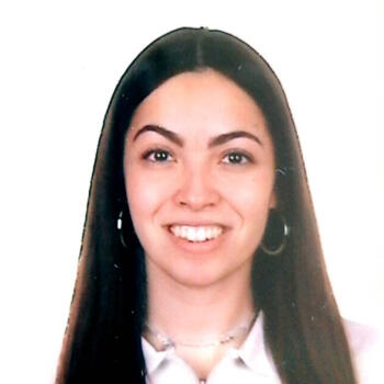 Babysitter in Almería: Miriam