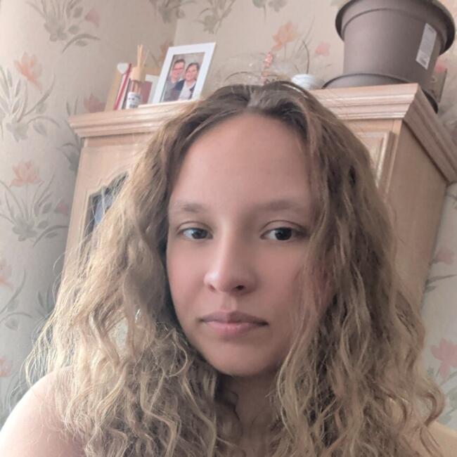 Babysitter in Condé-sur-l'Escaut: Maelys