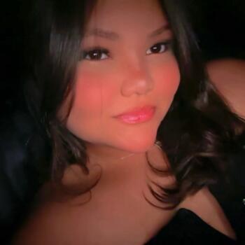 Babá em Goianira: Rayane