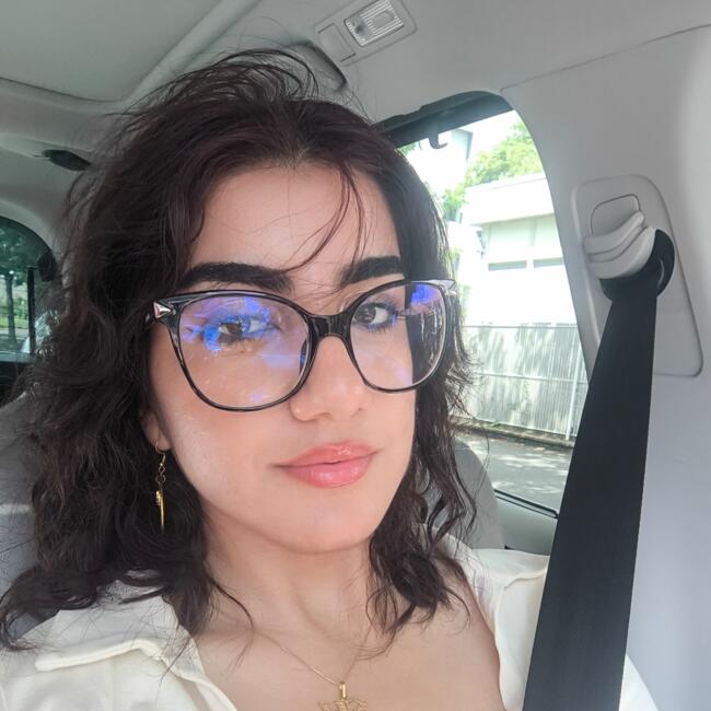 Babysitter in Angers: Shahad AL-ZUHAIRI