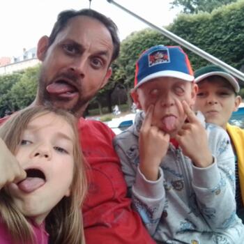 Job de garde d'enfants à Villepreux: job de garde d'enfants Damien