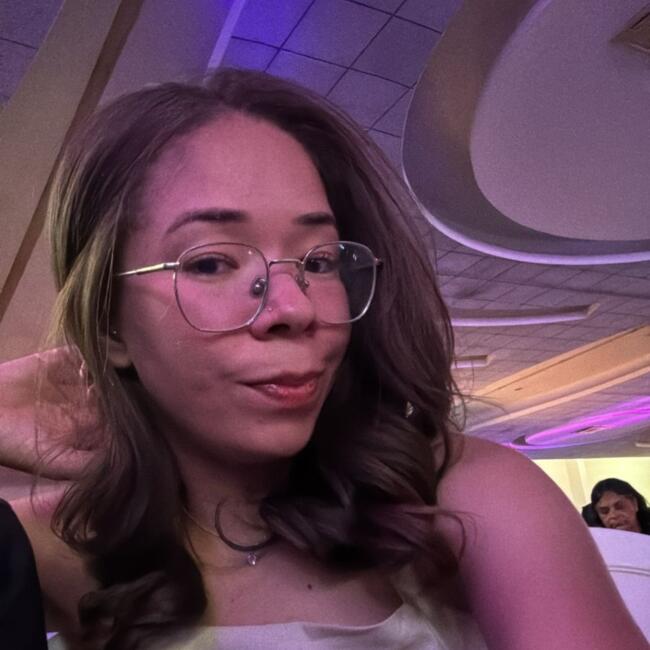 Babysitter in Brasília: Alana