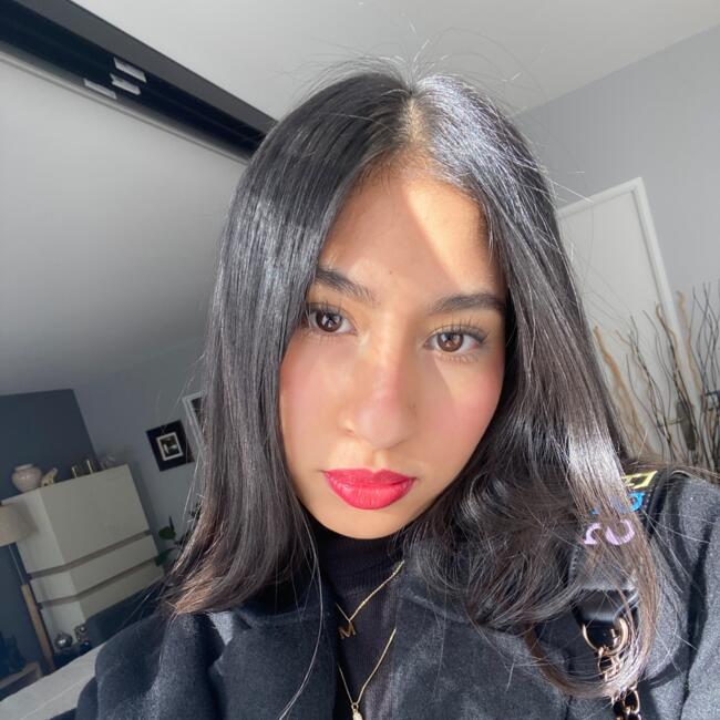 Babysitter in Courbevoie: María