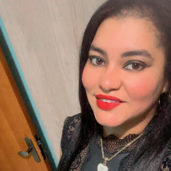 Babysitter in Valinhos: Esdra Betânia