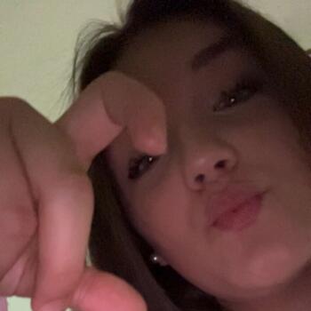 Babysitter in Rupt-sur-Moselle: Leela