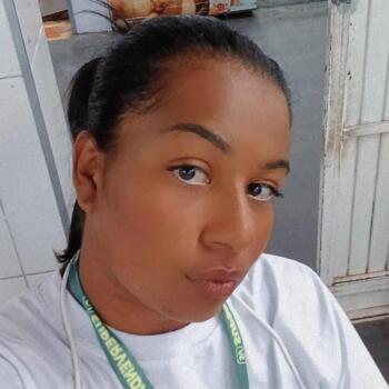 Babysitting job in Brasília: babysitting job Yorrana