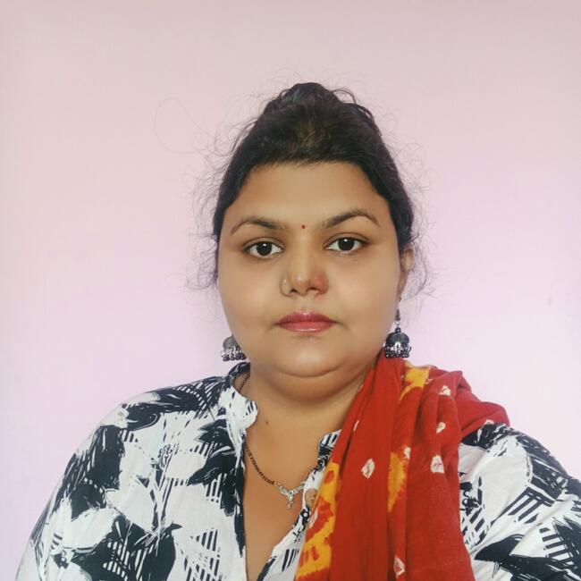 पुणे में बेबीसिटर: Pooja