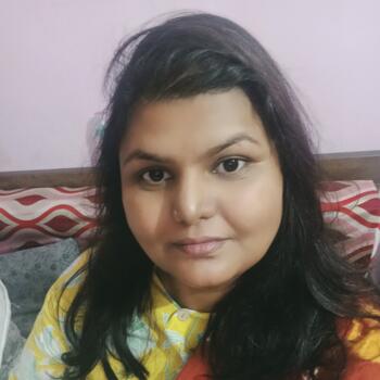 Babysitter in Pune: Pooja