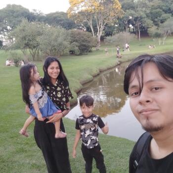 Babysitting job in Curitiba: babysitting job Gabriel