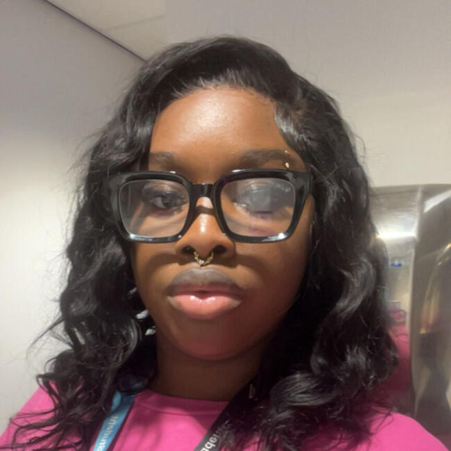 Babysitter in Wigan: Zakiyyat