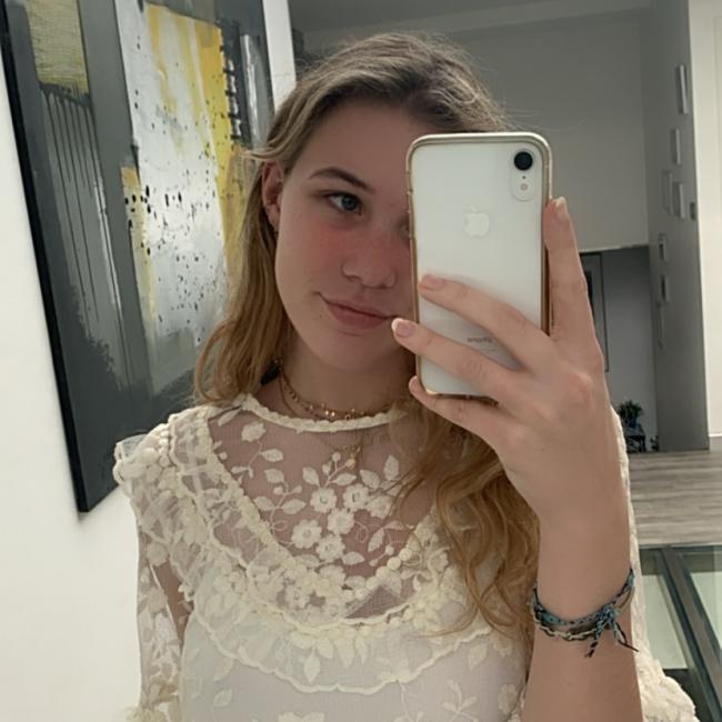 Babysitter in Nancy: Elsa