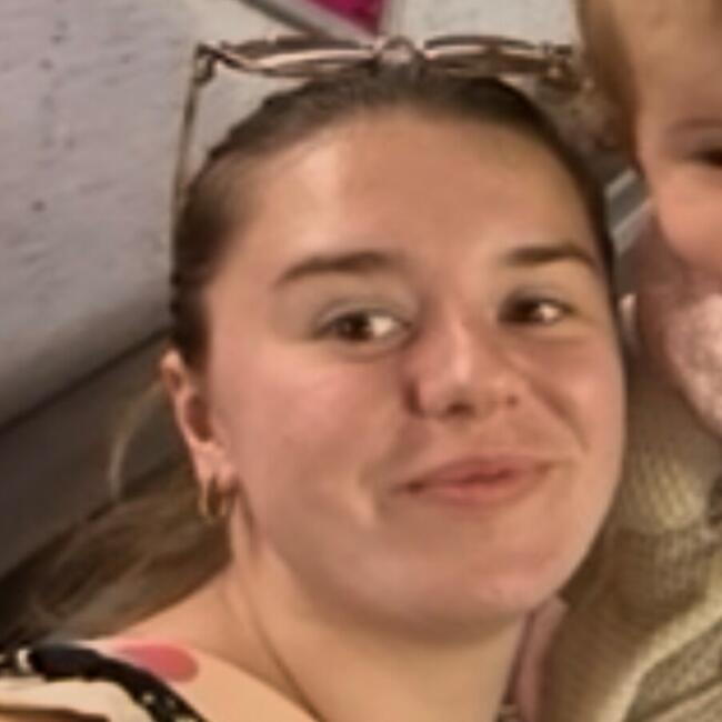 Babysitting job in Zagreb: Dora
