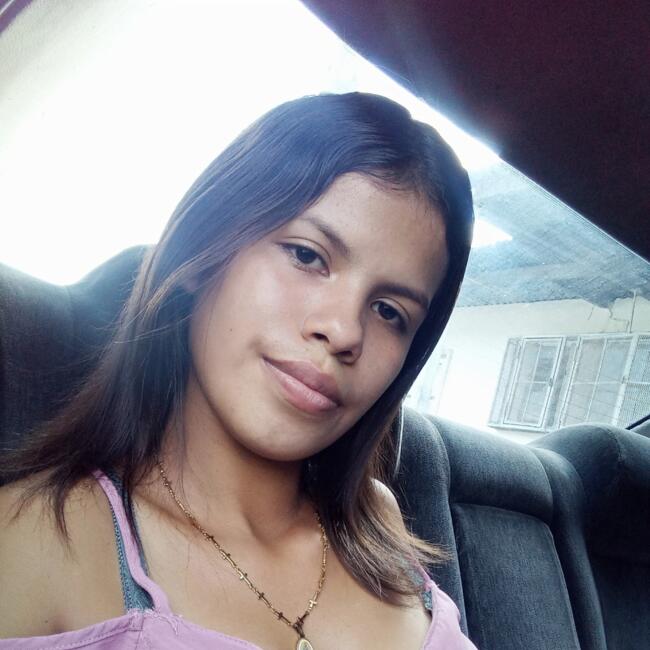 Babysitter in San Pablo Nuevo: Vianka
