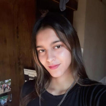 Niñera en Zárate: Nahiara abigail