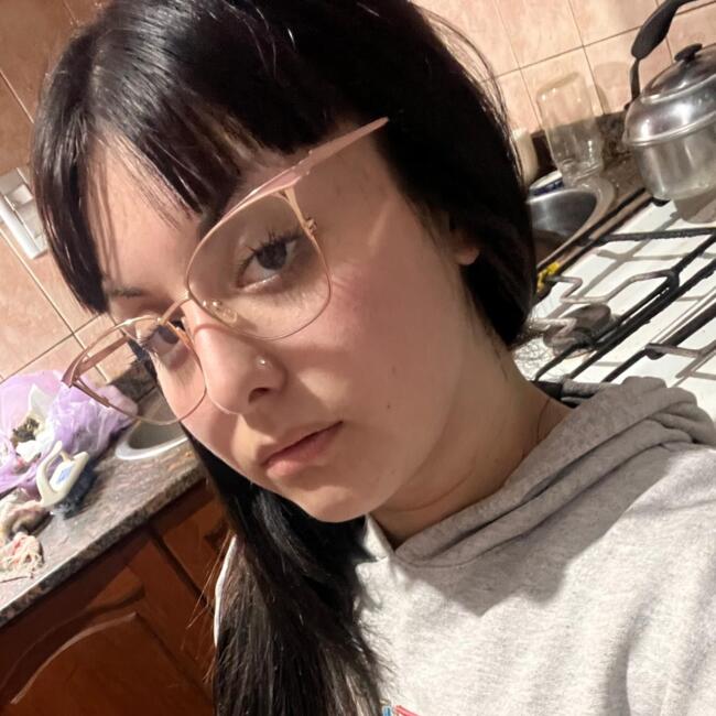 Niñera en San Juan Bautista: Marcia