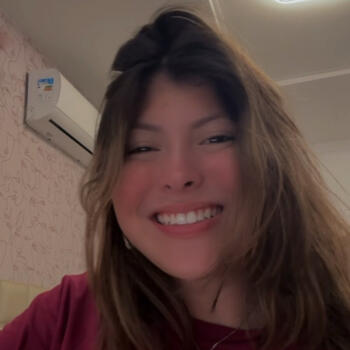 Babysitter in Vila Velha: Clara Luiza