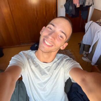 Babysitter in Abrantes: António