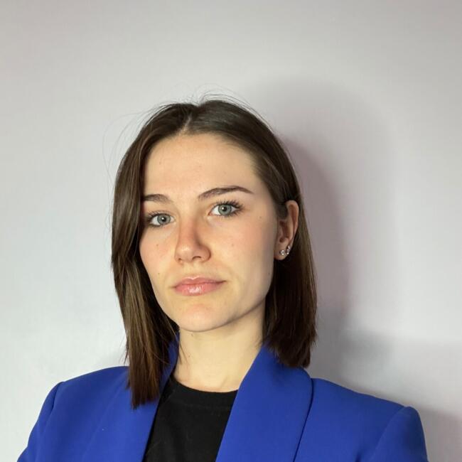 Babysitter in Jarny: Celia